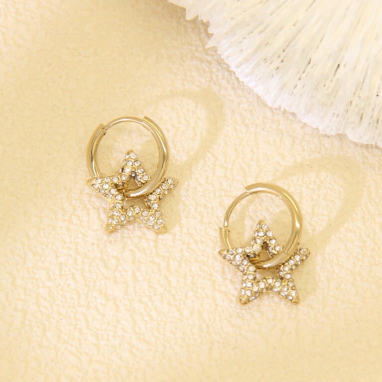 Ατσάλινα Σκουλαρίκια Αστέρια με Rhinestones