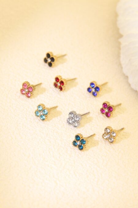 Ατσάλινα Σκουλαρίκια Clover Stud με Rhinestones – Lucky Shine Collection