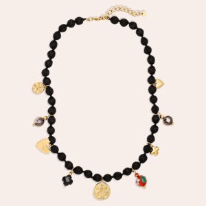 Κολιέ Ζαΐρα με Μαύρες Χάντρες και Κρεμαστά Charms από Ατσάλι 316L: Νόμισμα, Καρδιές και Χρωματιστές Πέτρες 43 cm σε Χρυσό